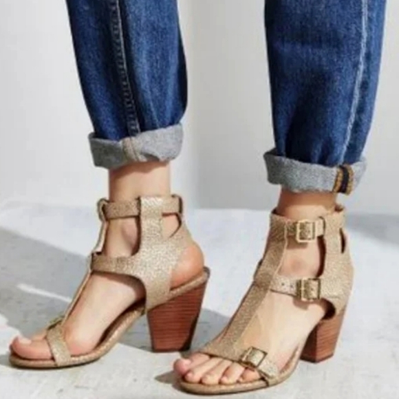 Seychelles Electro metallic gold leather stacked hell sandals women's si… - Picture 2 of 15